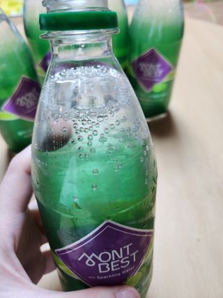몽베스트 Montbest with Sparkling water Lemon OR Lime 20병(랜덤) — 4.5점을 준 리뷰어가 2022년 12월 올린 사용 사진