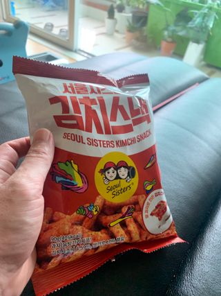 [서울시스터즈] 김치시즈닝 국내 최초 뿌려먹는 김치파우더 100g 1개+ 신제품 김치스낵 90g 2개 — 4점을 준 리뷰어가 2021년 8월 올린 사용 사진
