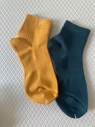 [사이즈가 있는 양말 필로이] 남/여 골지 발목 양말 4족 세트 남【S, M, L, XL】여【S, M, L】_컬러 랜덤 — 5점을 준 리뷰어가 2022년 6월 올린 사용 사진