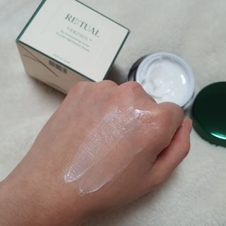 레츄얼 베르디올 더 모이스처라이징 크림 — 5점을 준 리뷰어가 2022년 4월 올린 사용 사진