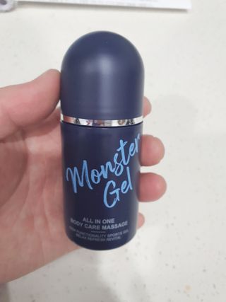 [바록스] 류현진 올인원 바디릴렉싱 몬스터겔 50ml — 5점을 준 리뷰어가 2021년 3월 올린 사용 사진