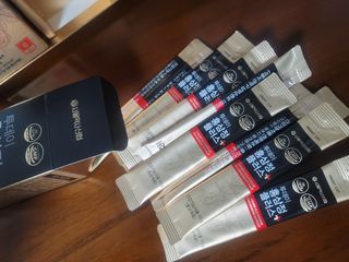 서울약사신협_투데이홍삼정플러스스틱_10g x 30포 — 5점을 준 리뷰어가 2021년 7월 올린 사용 사진