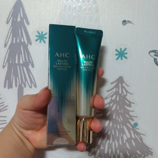 [NEW 탄력유턴 아이크림] AHC 유스 래스팅 리얼 아이크림 포 페이스 — 5점을 준 리뷰어가 2021년 2월 올린 사용 사진