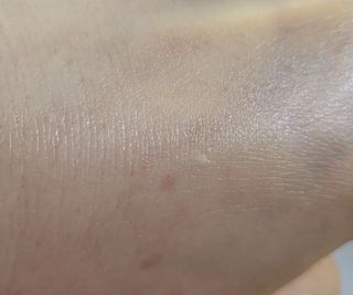Tween.Ty Skin 트웬티스킨 멀티케어 스틱밤 — 5점을 준 리뷰어가 2022년 4월 올린 사용 사진