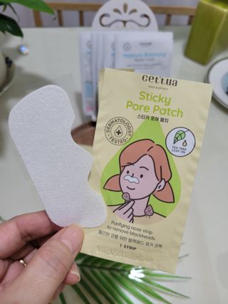 세뚜아(Cettua) 세뚜아 스티키 포어 패치 Cettua Sticky Pore Patch — 5점을 준 리뷰어가 2023년 8월 올린 사용 사진