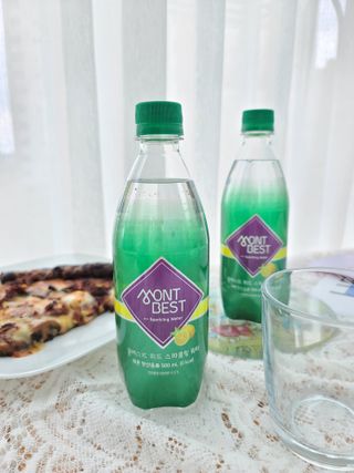 몽베스트 Montbest with Sparkling water Lemon OR Lime 20병(랜덤) — 5점을 준 리뷰어가 2022년 6월 올린 사용 사진