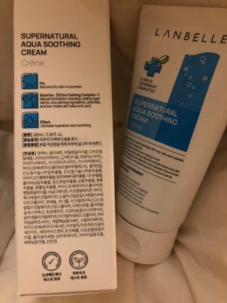 랑벨 수퍼내츄럴 아쿠아 수딩 크림 100ml — 5점을 준 리뷰어가 2022년 4월 올린 사용 사진
