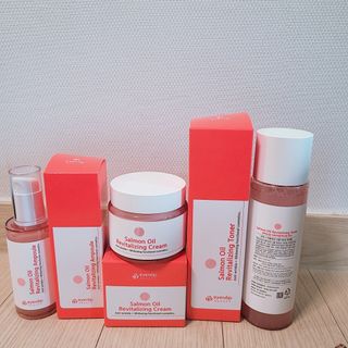 아이앤립 / EYENLIP 아이앤립 연어오일 리바이탈라이징 토너+앰플+크림 3종 세트 — 5점을 준 리뷰어가 2021년 5월 올린 사용 사진