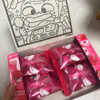 롯데제과 ABC초코쿠키 핑크베리 — 4.5점을 준 리뷰어가 2021년 2월 올린 사용 사진