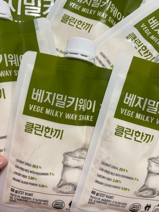 클린24시간  클린한끼 쉐이크 1세트 (5개) — 5점을 준 리뷰어가 2023년 8월 올린 사용 사진