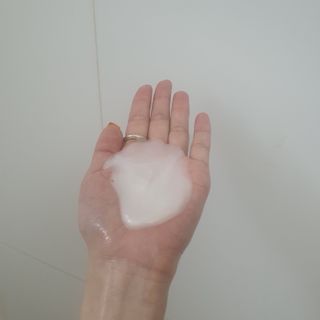 더마힐 헤어 컨디셔닝 샴푸 500ml 3종 중 택1 — 5점을 준 리뷰어가 2021년 3월 올린 사용 사진