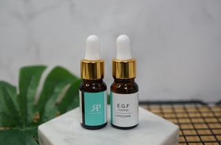 랑팡 EGF+FGF 10ppm 리포좀 앰플 원액 10ml — 5점을 준 리뷰어가 2021년 12월 올린 사용 사진