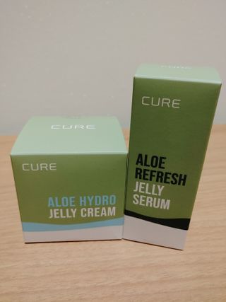 김정문알로에 큐어 큐어 알로에 리프레쉬 젤리 세럼, 큐어 알로에 하이드로 젤리 크림 — 5점을 준 리뷰어가 2021년 2월 올린 사용 사진