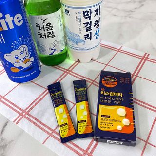 [키스립] 근복적인 숙취원인 해결 숙취해소제 키스립 코드레드487 2팩 & 뉴키스립비타 1box  set — 5점을 준 리뷰어가 2022년 6월 올린 사용 사진