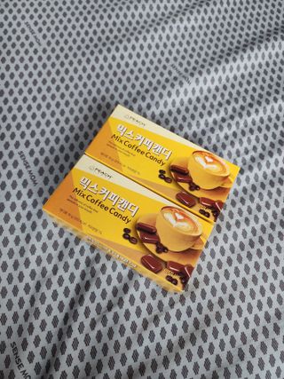 (주) 피치코리아 믹스커피캔디76g x2개입 — 4점을 준 리뷰어가 2022년 11월 올린 사용 사진