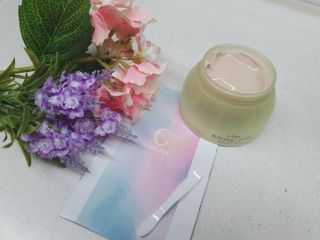 카오리온코스메틱스 사카로미세스와 시카의 만남        릴리피 릴렉싱 크림 진정한 탄력을 경험해보세요 — 5점을 준 리뷰어가 2021년 6월 올린 사용 사진