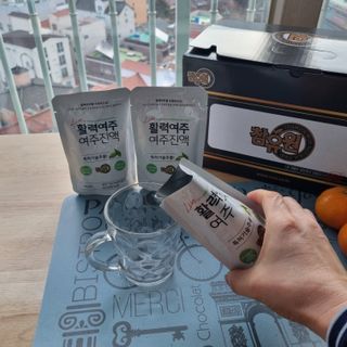 참유원 특허제조 활력 여주진액 여주즙 50포 — 5점을 준 리뷰어가 2022년 1월 올린 사용 사진