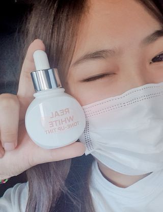 KISSY BAE 키시베이 키시베이 리얼화이트 톤업틴트 — 5점을 준 리뷰어가 2021년 7월 올린 사용 사진