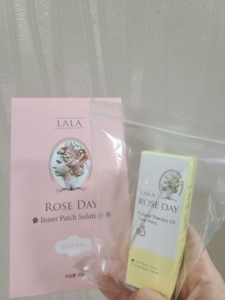 라라로즈데이 시즌2 천연 아로마오일 Y존 케어 속옷향수 이너퍼퓸 5ml  여성의 자존감을 UP시키자 — 5점을 준 리뷰어가 2021년 10월 올린 사용 사진