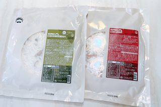 [푸딩팩토리] 수제화덕 피자 3종 택2_부대피자/김치피자/트러플고르곤졸라피자 — 5점을 준 리뷰어가 2022년 6월 올린 사용 사진