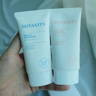 보타니티 촉촉수분자차 아쿠아핏 선 에센스 50ml + 보송톤업자차 징크 선 로션 50ml SPF50+ PA++++ (4/25) — 5점을 준 리뷰어가 2022년 5월 올린 사용 사진