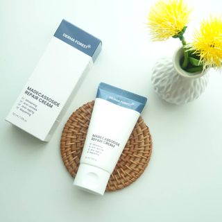 더마포레스트 마데카소사이드 리페어 크림 / 캐비아추출물 병풀추출물 시카케어 미백 주름개선 — 5점을 준 리뷰어가 2021년 7월 올린 사용 사진