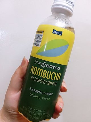 더그레잇티 콤부차 300ml *12개입 (오리지널 6개+베리리치 6개) — 4.5점을 준 리뷰어가 2022년 7월 올린 사용 사진
