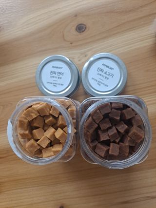 페페로니 진짜 오메가3 연어+소고기 180g+180g — 5점을 준 리뷰어가 2021년 7월 올린 사용 사진