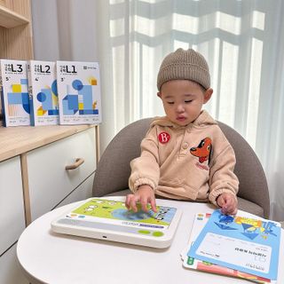 크레타탭 차세대 사고력 유아수학 학습기 페이퍼 태블릿 — 5점을 준 리뷰어가 2024년 1월 올린 사용 사진