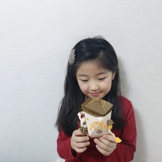 움직이는 종이로봇 - 로빗 로얄버전 움직이는 종이 로봇 - 로빗 — 4점을 준 리뷰어가 2021년 2월 올린 사용 사진