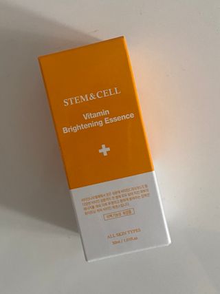 체르엠 스템앤셀 비타민 브라이트닝 에센스 30ml 1개 — 5점을 준 리뷰어가 2021년 9월 올린 사용 사진