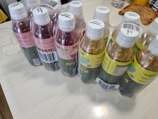 더그레잇티 콤부차 [매일유업] 더그레잇티 44kcal 콤부차 300ml *12개입 (오리지널 6개+베리리치 6개) — 5점을 준 리뷰어가 2023년 7월 올린 사용 사진