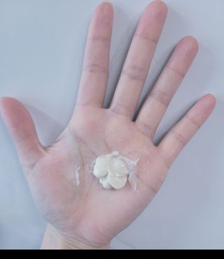 멈칫(MUMCHIT) 멈칫 단백질 퀵트리트먼트 — 4점을 준 리뷰어가 2022년 1월 올린 사용 사진