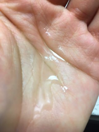 브에노 파리퀸 윌 페이스 오일 — 5점을 준 리뷰어가 2021년 6월 올린 사용 사진