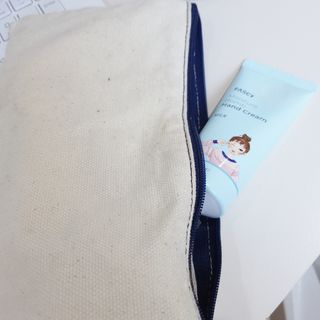 파시 FASCY 高保湿ハンドクリーム40ml+80ml セット — 5점을 준 리뷰어가 2021년 8월 올린 사용 사진