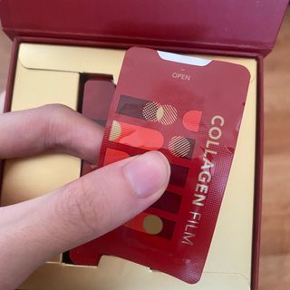 프리마인 귀족의 콜라겐, 92배 흡수율. 럭셔리 프리미엄 셀라브 콜라겐필름 30매 — 4점을 준 리뷰어가 2021년 10월 올린 사용 사진