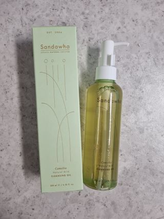 스킨큐어 산다화 순한 클렌징 동백 오일 200ml — 4.5점을 준 리뷰어가 2023년 3월 올린 사용 사진