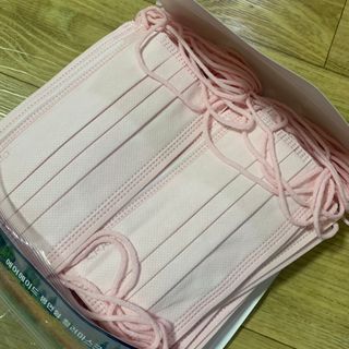 에어에이드 컬러 덴탈 마스크 — 5점을 준 리뷰어가 2021년 8월 올린 사용 사진