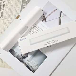 아카라 어두울 때만 켜지는 스마트 무선 센서등 — 5점을 준 리뷰어가 2021년 11월 올린 사용 사진