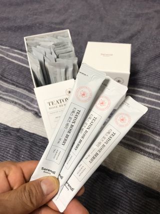 세렌디뷰티_이너뷰티 티톡스 로즈 베리 — 5점을 준 리뷰어가 2021년 3월 올린 사용 사진