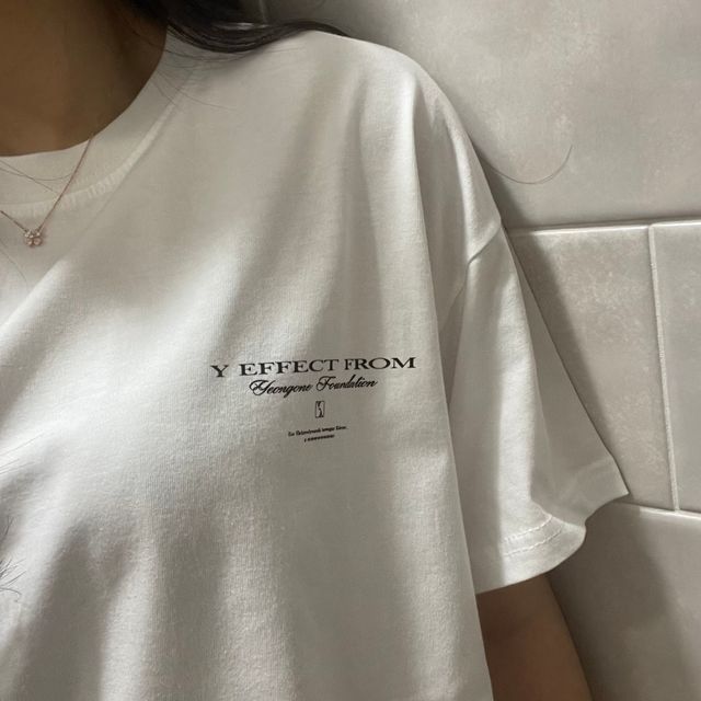 썬플라워 코튼 반팔 티셔츠 오프화이트 FA2ST009YMK 리뷰 사진