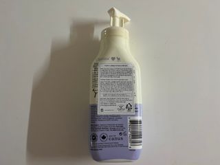 카프리나 산양밀크 모이스춰라이징 바디로션 350ml(라벤더향) — 5점을 준 리뷰어가 2023년 5월 올린 사용 사진