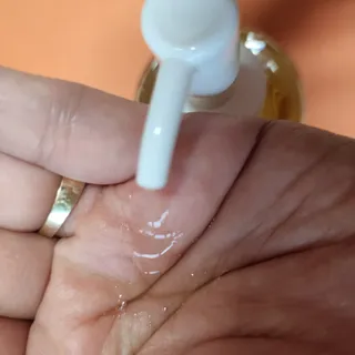 랑벨 내츄럴 딥 클렌징 오일 200ml (저자극 약산성 천연 클렌징) — 5점을 준 리뷰어가 2022년 5월 올린 사용 사진