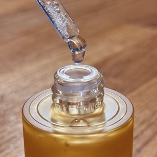 체르엠 스템앤셀 비타민 브라이트닝 에센스 30ml 1개 — 5점을 준 리뷰어가 2021년 9월 올린 사용 사진