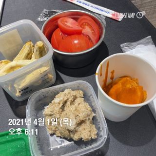 굽네몰 [굽네] 소스가 맛있는 닭가슴살 슬라이스 4종 — 5점을 준 리뷰어가 2021년 4월 올린 사용 사진