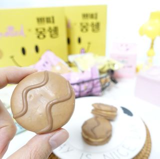 롯데제과 쁘띠몽쉘 마롱몽블랑 — 5점을 준 리뷰어가 2021년 10월 올린 사용 사진
