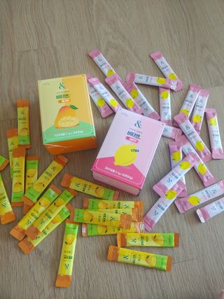 비타앤C 레몬맛, 망고맛 — 5점을 준 리뷰어가 2021년 5월 올린 사용 사진