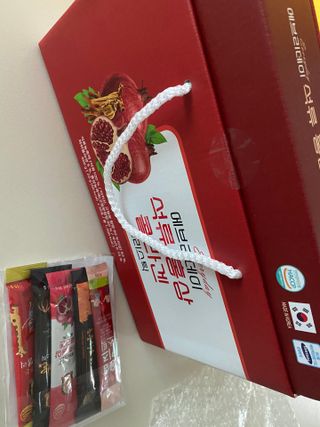 젤리드림 [젤리스틱 3종] 홍삼흑마늘, 동충하초, 석류콜라겐 — 4점을 준 리뷰어가 2022년 9월 올린 사용 사진