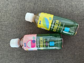 더그레잇티 콤부차 [매일유업] 더그레잇티 44kcal 콤부차 300ml *12개입 (오리지널 6개+베리리치 6개) — 5점을 준 리뷰어가 2023년 8월 올린 사용 사진