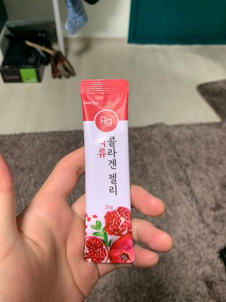 함초록 Rg+ 석류콜라겐젤리 — 5점을 준 리뷰어가 2021년 4월 올린 사용 사진